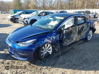 2019 Tesla Model 3 Long Range with VIN 5YJ3E1EB7KF454636, listed as a IAAI auction lot 41853972 with 56,916 mi miles. Bid and sale history available at carsss.com. Image 20.