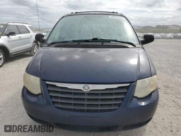 2006 Chrysler Town & Country LWB Touring with VIN 2A4GP54L26R617341, listed as a Copart auction lot 45731345 with 67,086 mi miles and Clean Title. Bid and sale history available at carsss.com. Image 5.
