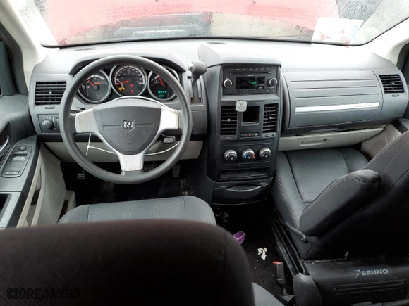 2010 Dodge Grand Caravan SE with VIN 2D4RN4DE0AR482453, listed as a Copart auction lot 51919405 with 133,134 mi miles and Clean Title. Bid and sale history available at carsss.com. Image 8.