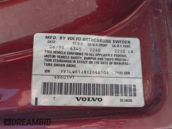 2000 Volvo V70 z VIN YV1LW61J8Y2644104, wystawiony jako IAAI lot #42307218 z przebiegiem 251 170 mil mil oraz . Historia ofert i sprzedaży dostępna na DreamBid. Obrazek 9.