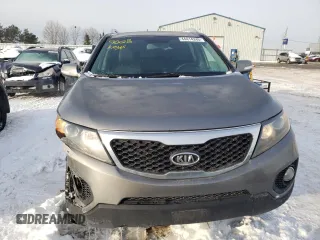 2012 Kia Sorento EX with VIN 5XYKUDA20CG198436, listed as a Copart auction lot 44414245 with 317,389 mi miles and Salvage Title. Bid and sale history available at carsss.com. Image 5.