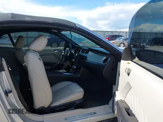 2011 Ford Mustang V6 with VIN 1ZVBP8EM6B5112240, listed as a IAAI auction lot 42030995 with 191,205 mi miles and . Bid and sale history available at carsss.com. Image 5.
