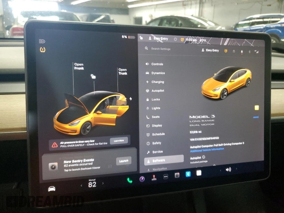2021 Tesla Model 3 Long Range z VIN 5YJ3E1EB3MF848122, wystawiony jako Copart lot #56423005 z przebiegiem 57 619 mil mil oraz Szkoda całkowita • Salvage title. Historia ofert i sprzedaży dostępna na DreamBid. Obrazek 9.
