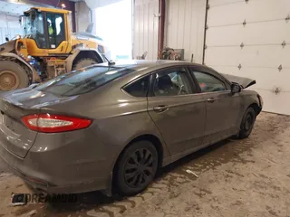 2014 Ford Fusion SE with VIN 3FA6P0H70ER325610, listed as a IAAI auction lot 41561520 with 1 mi miles. Bid and sale history available at carsss.com. Image 4.