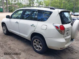 2006 Toyota RAV4 с VIN JTMBD33V466020182, выставлен на аукционе IAAI как лот 42533808 с пробегом 208 502 миль миль и . История ставок и продаж доступна на DreamBid. Изображение 3.