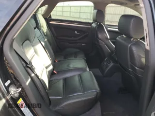 2007 Audi S8 z VIN WAUPN44E27N017549, wystawiony jako Copart lot #82647664 z przebiegiem Nie podano mil oraz Czysty tytuł • Clean title. Historia ofert i sprzedaży dostępna na DreamBid. Obrazek 10.