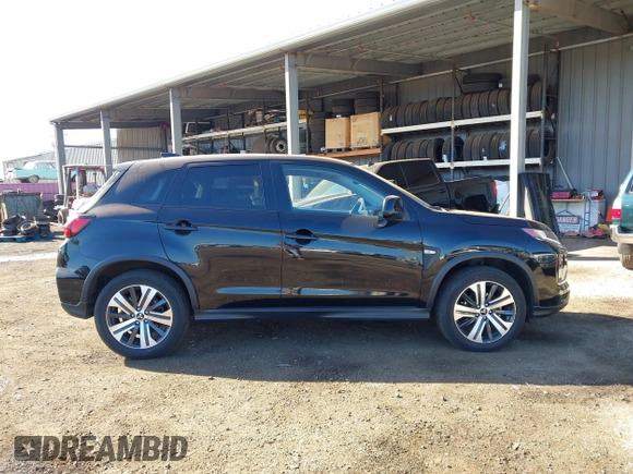 2022 Mitsubishi Outlander Sport ES with VIN JA4ARUAU4NU019731, listed as a IAAI auction lot 41131089 with 28,821 mi miles. Bid and sale history available at carsss.com. Image 13.