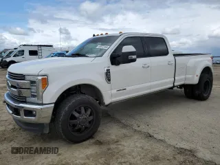 2019 Ford F-350 XL z VIN 1FT8W3DT9KEC99064, wystawiony jako Copart lot #49972164 z przebiegiem 97 704 mil mil oraz Szkody całkowita. Historia ofert i sprzedaży dostępna na DreamBid. Obrazek 1.