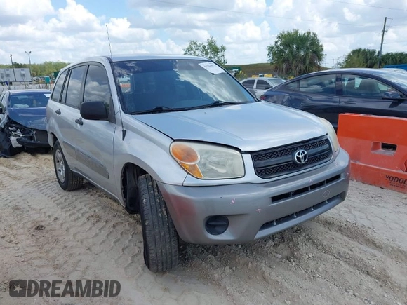 2005 Toyota RAV4 with VIN JTEGD20V750049595, listed as a IAAI auction lot 41944071 with 173,236 mi miles. Bid and sale history available at carsss.com. Image 1.