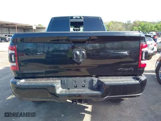 2024 Ram 2500 Laramie with VIN 3C6UR5FL4RG112791, listed as a IAAI auction lot 41947212 with 1 mi miles. Bid and sale history available at carsss.com. Image 16.