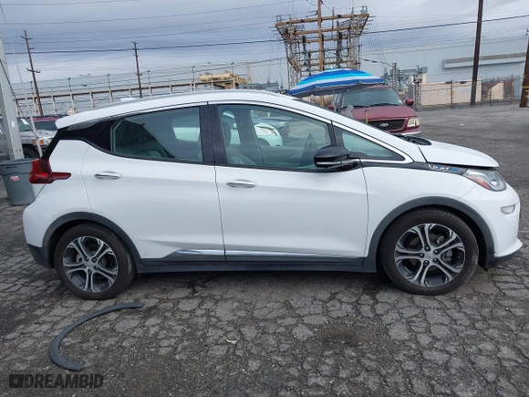 2017 Chevrolet Bolt EV Premier with VIN 1G1FX6S02H4134494, listed as a IAAI auction lot 41761891 with 123,033 mi miles. Bid and sale history available at carsss.com. Image 13.