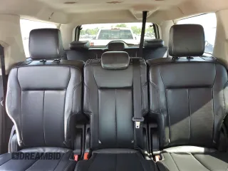 2022 Ford Expedition Max XLT z VIN 1FMJK1JT3NEA27230, wystawiony jako Copart lot #64072565 z przebiegiem 83 346 mil mil oraz Czysty tytuł • Clean title. Historia ofert i sprzedaży dostępna na DreamBid. Obrazek 10.