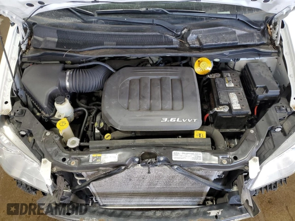 2016 Chrysler Town & Country Touring with VIN 2C4RC1BG5GR212763, listed as a Copart auction lot 89389035 with 178,547 mi miles and Salvage Title. Bid and sale history available at carsss.com. Image 12.