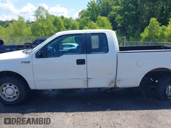2013 Ford F-150 XL with VIN 1FTEX1CM8DFB15826, listed as a IAAI auction lot 42471324 with 354,738 mi miles and . Bid and sale history available at DreamBid. Image 14.