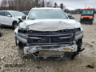 2021 GMC Acadia AT4 with VIN 1GKKNLLS8MZ113600, listed as a Copart auction lot 52073225 with 92,229 mi miles and Salvage title. Bid and sale history available at DreamBid. Image 5.