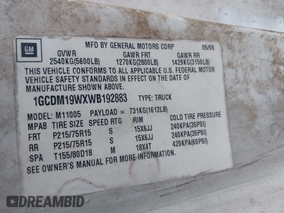 1998 Chevrolet Astro Cargo z VIN 1GCDM19WXWB192883, wystawiony jako IAAI lot #42538209 z przebiegiem 162 623 mil mil oraz . Historia ofert i sprzedaży dostępna na DreamBid. Obrazek 9.