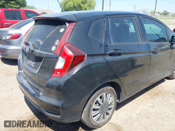 2019 Honda Fit LX z VIN 3HGGK5H45KM753568, wystawiony jako IAAI lot #42004174 z przebiegiem 96 406 mil mil oraz . Historia ofert i sprzedaży dostępna na DreamBid. Obrazek 4.