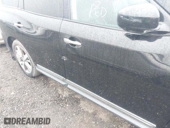 2014 Nissan Pathfinder S with VIN 5N1AR2MM3EC698527, listed as a IAAI auction lot 42576249 with Not provided miles and . Bid and sale history available at DreamBid. Image 6.