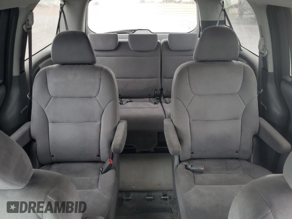 2007 Honda Odyssey EX с VIN 5FNRL38487B033136, выставлен на аукционе Copart как лот 57620335 с пробегом 272 702 миль миль и Списание • Salvage title. История ставок и продаж доступна на DreamBid. Изображение 10.