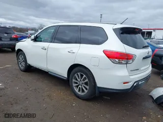 2014 Nissan Pathfinder SV with VIN 5N1AR2MM0EC705675, listed as a IAAI auction lot 41833599 with 153,923 mi miles. Bid and sale history available at carsss.com. Image 3.