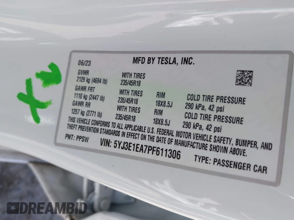 2023 Tesla Model 3 z VIN 5YJ3E1EA7PF611306, wystawiony jako IAAI lot #42826820 z przebiegiem 24 422 mil mil oraz . Historia ofert i sprzedaży dostępna na DreamBid. Obrazek 9.