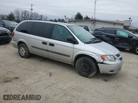 2005 Dodge Caravan SE with VIN 1D4GP24R15B115638, listed as a Copart auction lot 43551505 with 239,907 mi miles and Salvage Title. Bid and sale history available at DreamBid. Image 4.