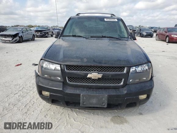 2008 Chevrolet TrailBlazer 1LT with VIN 1GNDT13S782125158, listed as a Copart auction lot 45360335 with 174,208 mi miles and Clean Title. Bid and sale history available at DreamBid. Image 5.