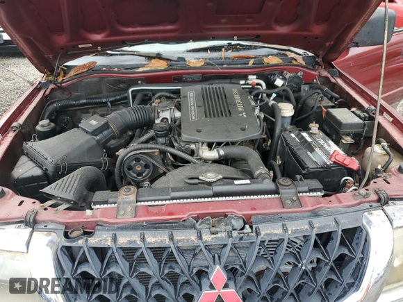 2000 Mitsubishi Montero Sport LS with VIN JA4LS31H1YP036709, listed as a Copart auction lot 81578814 with 191,500 mi miles and Salvage Title. Bid and sale history available at carsss.com. Image 12.
