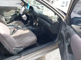 2001 Pontiac Sunfire SE z VIN 1G2JB124017254356, wystawiony jako IAAI lot #42070007 z przebiegiem Nie podano mil oraz . Historia ofert i sprzedaży dostępna na DreamBid. Obrazek 5.