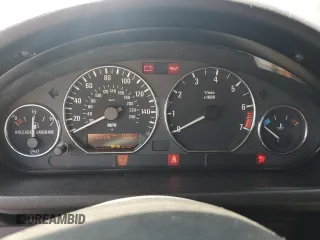 2002 BMW Z3 2.5 z VIN 4USCN334X2LM06491, wystawiony jako Copart lot #61502915 z przebiegiem 110 956 mil mil oraz Szkoda całkowita • Salvage title. Historia ofert i sprzedaży dostępna na DreamBid. Obrazek 9.