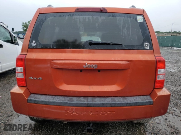 2010 Jeep Patriot Sport z VIN 1J4NF2GB8AD557735, wystawiony jako Copart lot #56532175 z przebiegiem 160 576 mil mil oraz Szkoda całkowita • Salvage title. Historia ofert i sprzedaży dostępna na DreamBid. Obrazek 6.