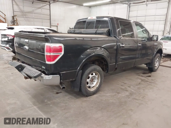 2010 Ford F-150 XL with VIN 1FTFW1EV9AFC71558, listed as a IAAI auction lot 41941115 with 1 mi miles. Bid and sale history available at carsss.com. Image 4.