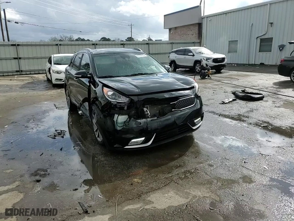 2018 Kia Niro Touring with VIN KNDCE3LC0J5124215, listed as a Copart auction lot 43737615 with 106,120 mi miles and Salvage Title. Bid and sale history available at carsss.com. Image 14.