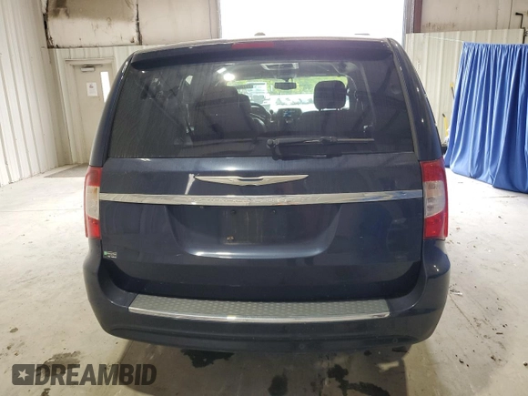 2015 Chrysler Town & Country Touring L with VIN 2C4RC1CG7FR656563, listed as a Copart auction lot 71776834 with 168,884 mi miles and Clean Title. Bid and sale history available at DreamBid. Image 6.