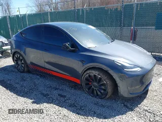 2021 Tesla Model Y Performance with VIN 5YJYGDEF1MF268405, listed as a IAAI auction lot 41818331 with 43,621 mi miles and . Bid and sale history available at DreamBid. Image 1.
