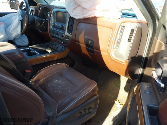 2014 Chevrolet Silverado 1500 High Country with VIN 3GCUKTEC1EG437170, listed as a IAAI auction lot 41742882 with 101,779 mi miles. Bid and sale history available at carsss.com. Image 5.