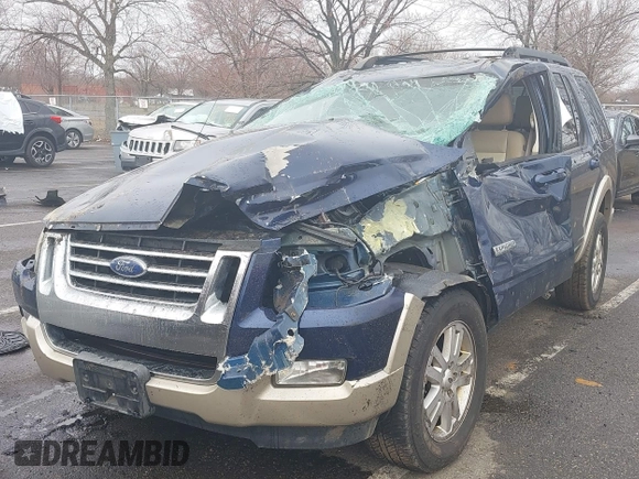 2008 Ford Explorer Eddie Bauer with VIN 1FMEU74E28UA46583, listed as a IAAI auction lot 41846150 with 208,345 mi miles. Bid and sale history available at carsss.com. Image 17.