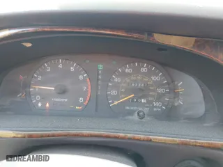 1996 Toyota Camry DX with VIN 4T1BG12KXTU655820, listed as a IAAI auction lot 42093458 with 197,247 mi miles. Bid and sale history available at carsss.com. Image 7.