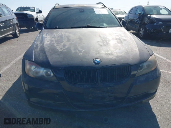 2007 BMW 3 Series 328xi с VIN WBAVT73577FZ35744, выставлен на аукционе IAAI как лот 41945740 с пробегом 158 884 миль миль и . История ставок и продаж доступна на DreamBid. Изображение 6.