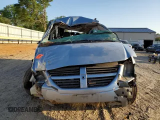 2006 Dodge Grand Caravan SE z VIN 1D4GP24R26B556230, wystawiony jako Copart lot #54518545 z przebiegiem 98 866 mil mil oraz Szkoda całkowita • Salvage title. Historia ofert i sprzedaży dostępna na DreamBid. Obrazek 5.