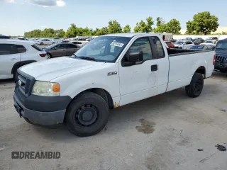 2008 Ford F-150 XL with VIN 1FTRF12258KC57729, listed as a Copart auction lot 64514655 with 177,436 mi miles and Clean title. Bid and sale history available at DreamBid. Image 1.