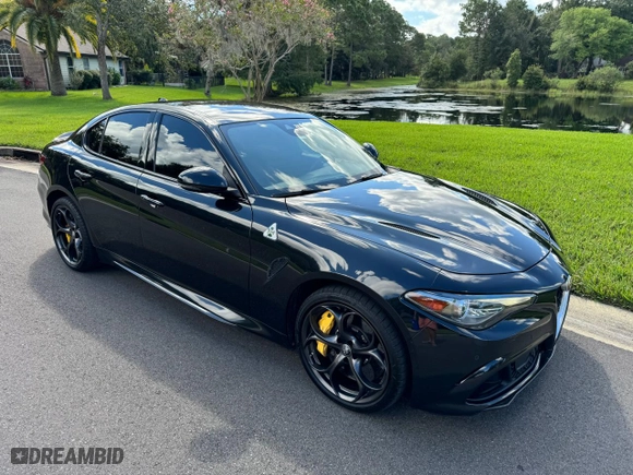 2018 Alfa Romeo Giulia Quadrifoglio with VIN ZARFAEAVXJ7583657, listed as a Copart auction lot 85448254 with 47,568 mi miles and Clean Title. Bid and sale history available at carsss.com. Image 1.