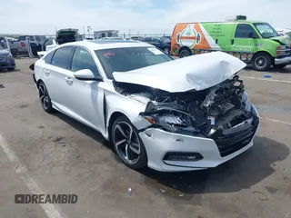 2019 Honda Accord Sport z VIN 1HGCV2F31KA032692, wystawiony jako IAAI lot #42269545 z przebiegiem 74 345 mil mil oraz . Historia ofert i sprzedaży dostępna na DreamBid. Obrazek 1.