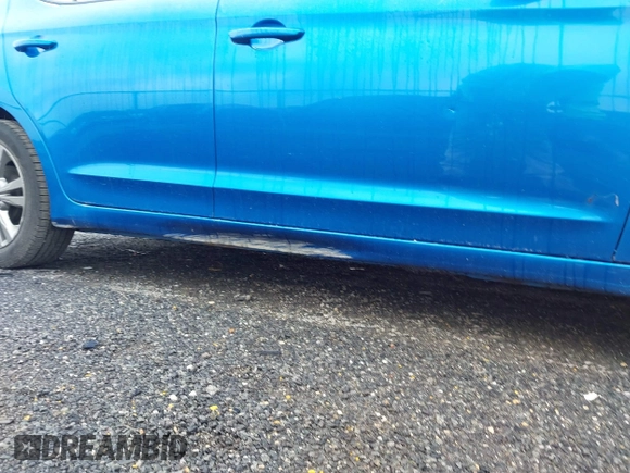 2017 Hyundai Elantra Limited with VIN 5NPD84LF8HH029570, listed as a IAAI auction lot 42487211 with 102,594 mi miles and . Bid and sale history available at DreamBid. Image 6.