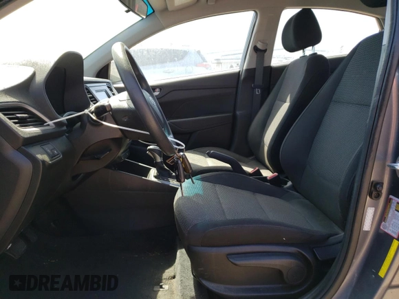 2020 Hyundai Accent SE with VIN 3KPC24A62LE097912, listed as a Copart auction lot 61860133 with 69,830 mi miles. Bid and sale history available at carsss.com. Image 7.
