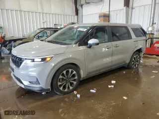 2024 Kia Carnival EX with VIN KNDNC5H30R6442389, listed as a Copart auction lot 46137005 with 7,275 mi miles and Salvage Title. Bid and sale history available at carsss.com. Image 1.