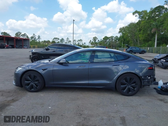 2023 Tesla Model S с VIN 5YJSA1E59PF502274, выставлен на аукционе IAAI как лот 42171490 с пробегом 45 582 миль миль и . История ставок и продаж доступна на DreamBid. Изображение 14.