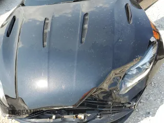 2017 Aston Martin DB11 z VIN SCFRMFAV1HGL02166, wystawiony jako Copart lot #68754174 z przebiegiem Nie podano mil oraz Szkody całkowita. Historia ofert i sprzedaży dostępna na DreamBid. Obrazek 11.