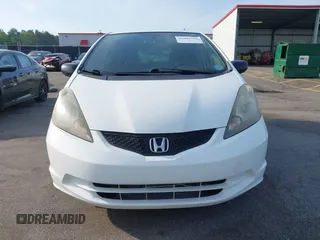 2010 Honda Fit with VIN JHMGE8H22AS022221, listed as a IAAI auction lot 42009796 with 101,904 mi miles. Bid and sale history available at carsss.com. Image 13.
