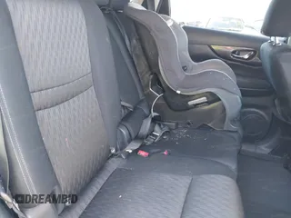 2017 Nissan Rogue SV с VIN KNMAT2MVXHP512848, выставлен на аукционе IAAI как лот 42210898 с пробегом 69 945 миль миль и . История ставок и продаж доступна на DreamBid. Изображение 8.